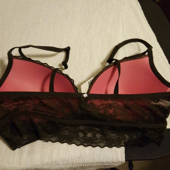 PINK lightly lined bra - Picture 2 of 5